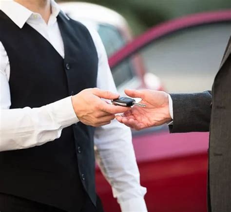 valet parking philippines|Luxe Valet is the parking service that Metro Manila .